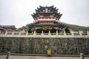 Đền núi Thiên Môn Sơn