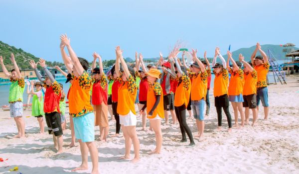 Teambuilding bãi biển ở Vũng Tàu-min