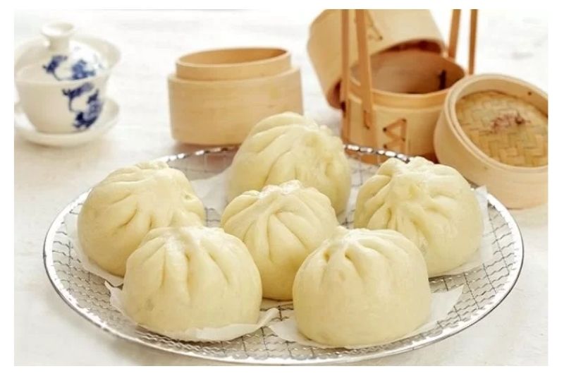 Year End Party - Bánh Bao. Source Sưu Tầm Internet