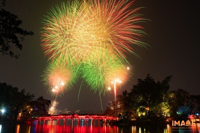 Pháo Hoa Mừng Lễ Quốc Khánh