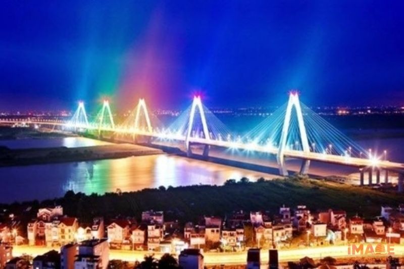 Cầu Nhật Tân - Hà Nội