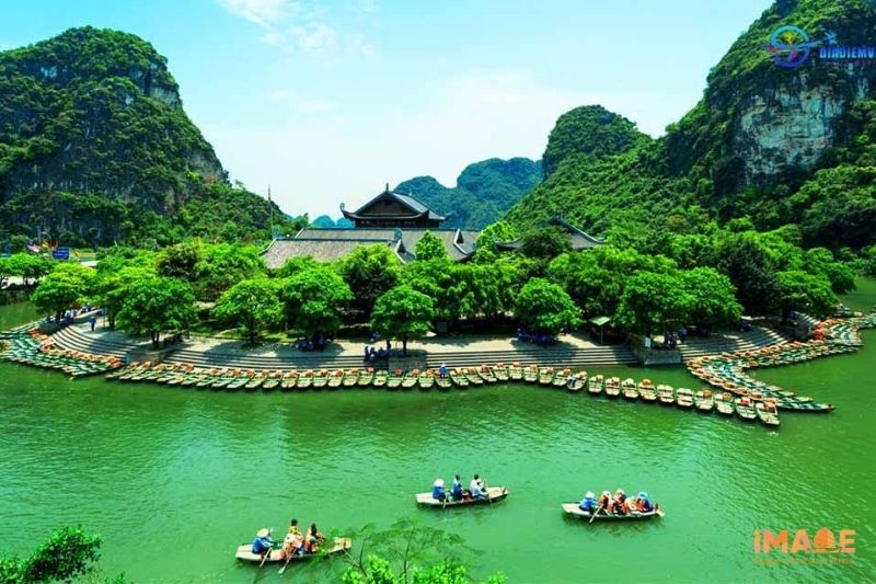 Tràng An - Thời Tiết Tháng 8
