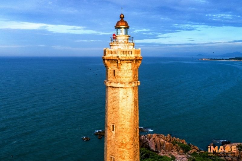 Ngọn Hải đăng Kê Gà