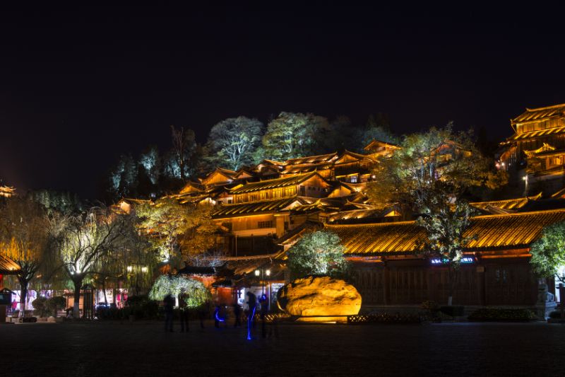 Tour Lệ Giang, Lệ Giang Về đêm
