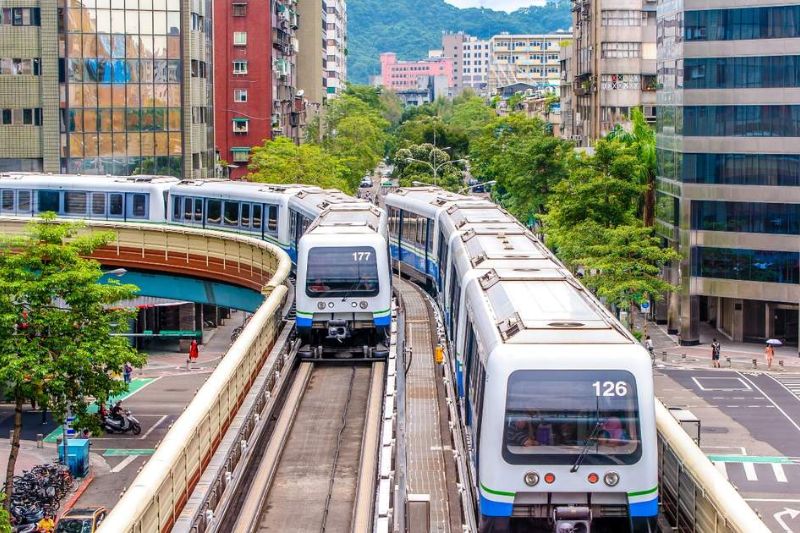 Đài Loan, Phương tiện giao thông công cộng