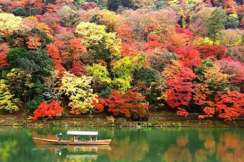 Du lịch Tokyo mùa thu, Sắc đỏ trên sông Sumida. Nguồn: Internet 