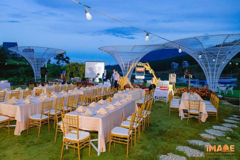 Lựa Chọn địa điểm Gala Dinner Phù Hợp