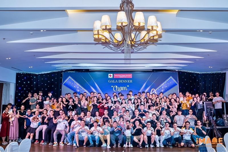 Company Trip Cho Doanh Nghiệp Lớn, Tập đoàn