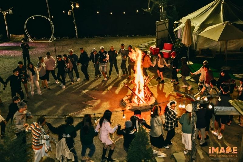 Khu Nghỉ Dưỡng Ngoại ô - đốt Lửa Trại Cùng đồng Nghiệp