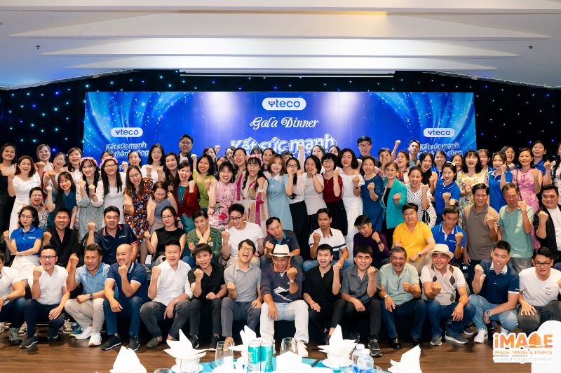 Gala Dinner Hoành Tráng