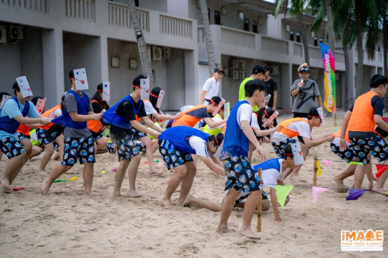 Tạo Dáng Chụp Hình Siêu Lầy